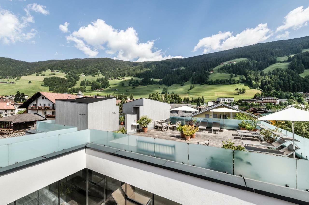Boutique & Gourmet Hotel Orso Grigio San Candido Exterior foto